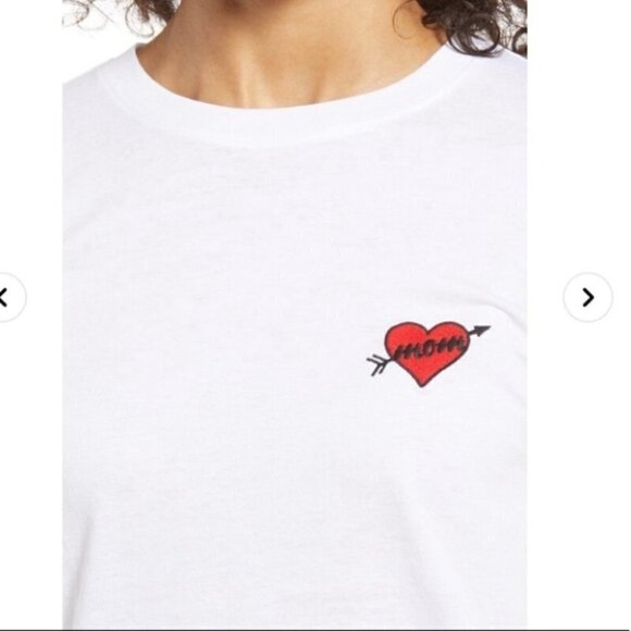 HALOGEN Mom heart Embroidered Mother’s Day T-Shirt XS - Picture 5 of 11